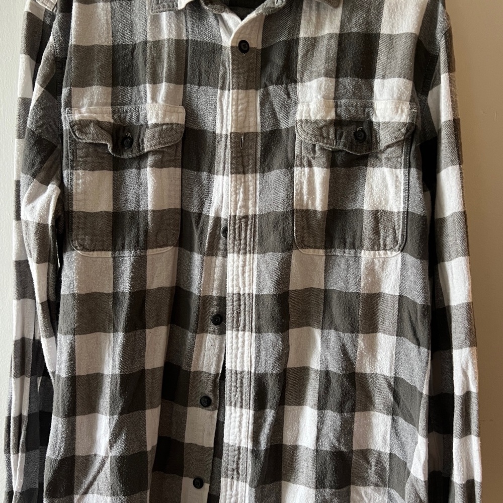 Sonoma Gray and White Checkered Shirt